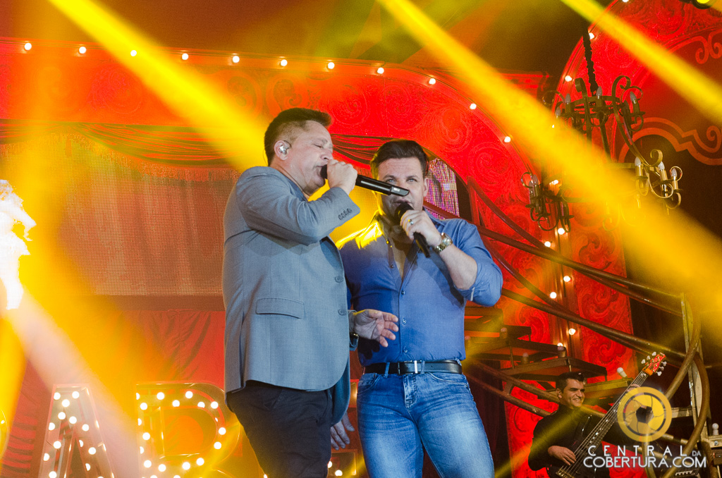 Show Leonardo e Eduardo Costa - Cabaré