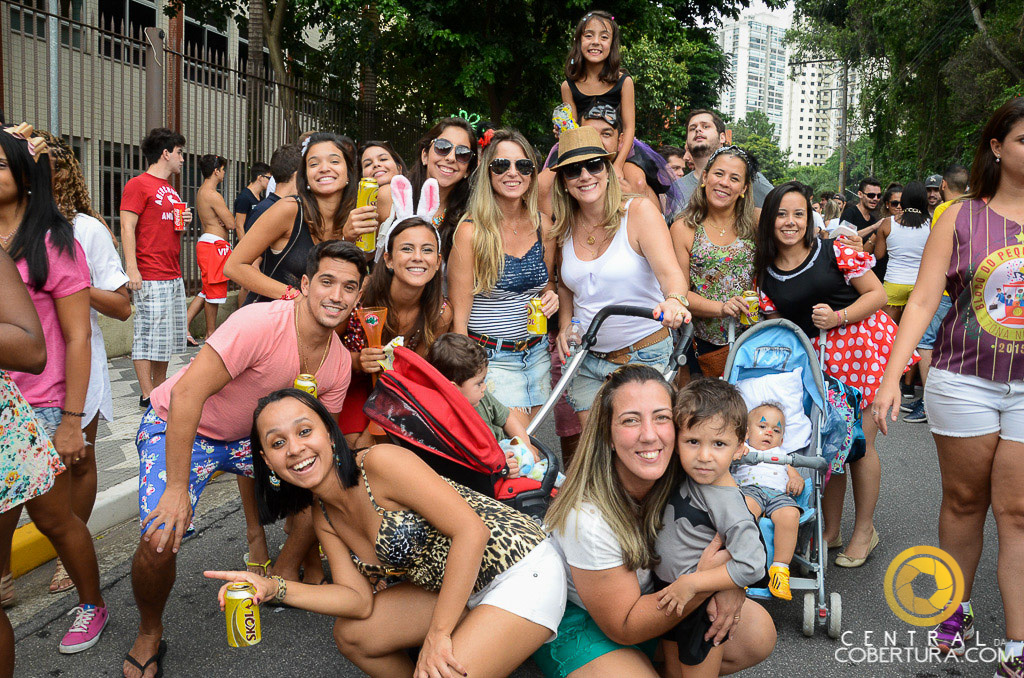 Bloco Pequeno Burguês 2015