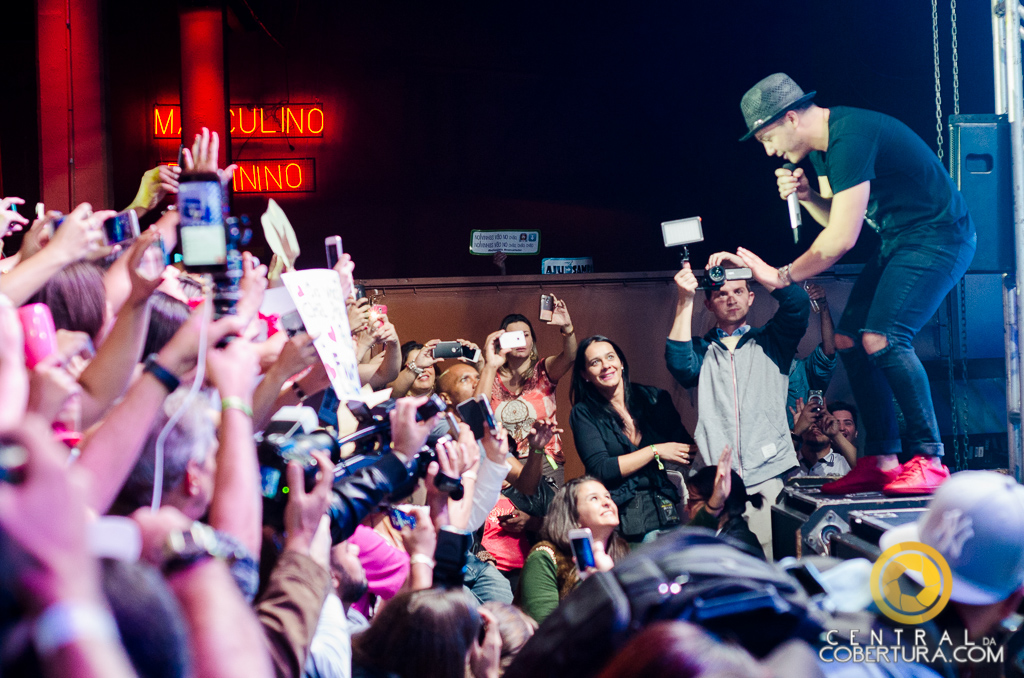 Wesley Safadão em show na Villa Country - SP